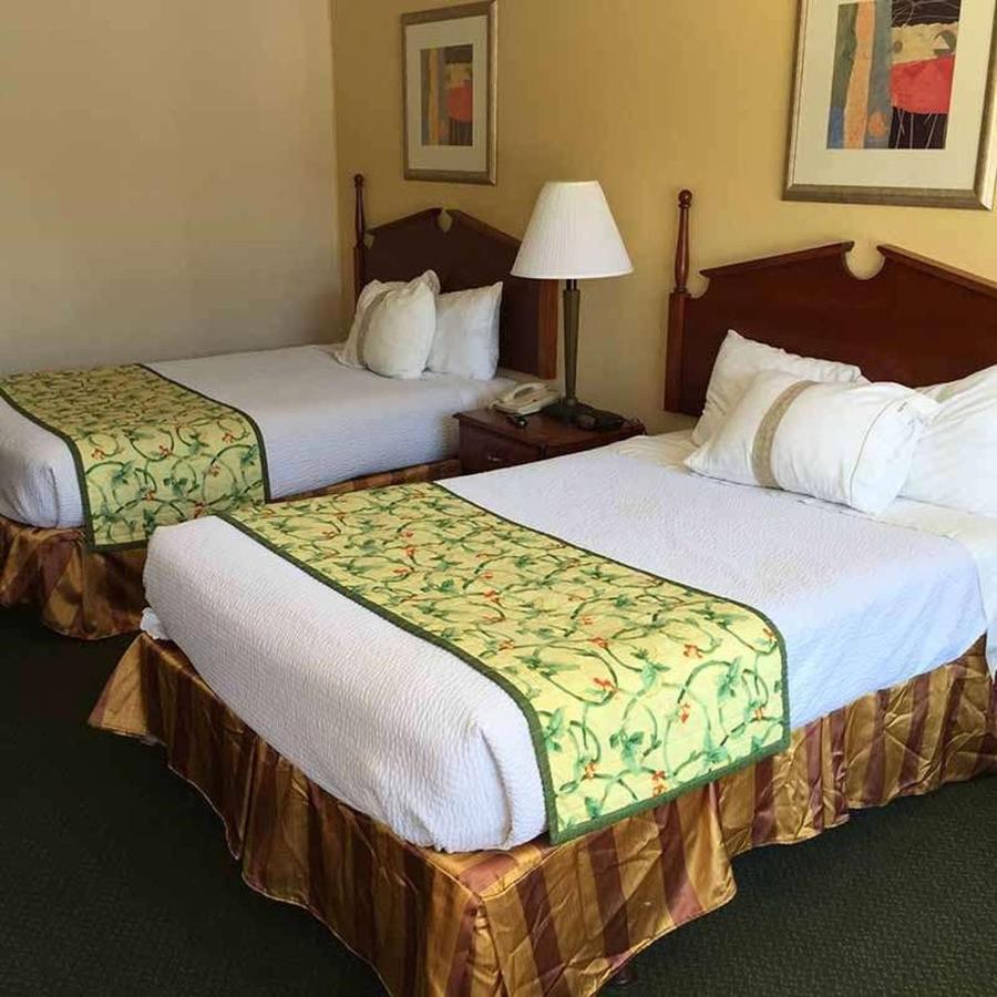 Astoria Hotel Danville North Eksteriør bilde