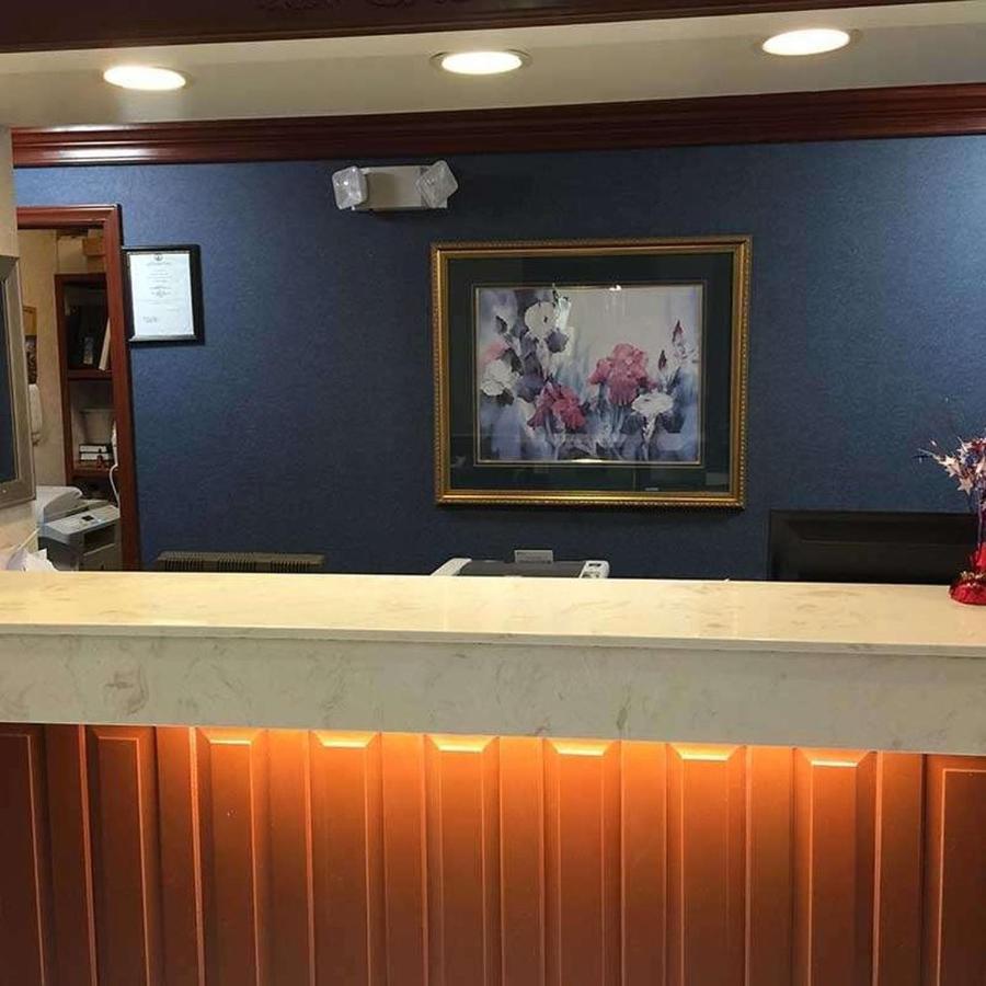 Astoria Hotel Danville North Eksteriør bilde