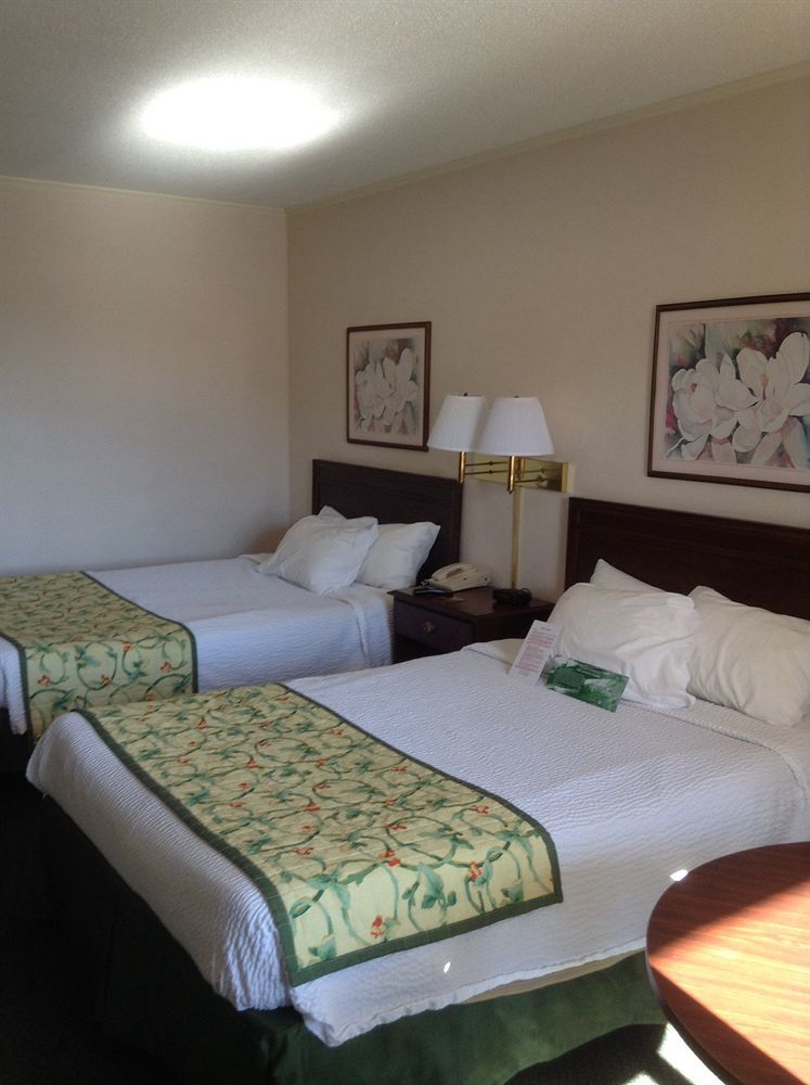 Astoria Hotel Danville North Eksteriør bilde