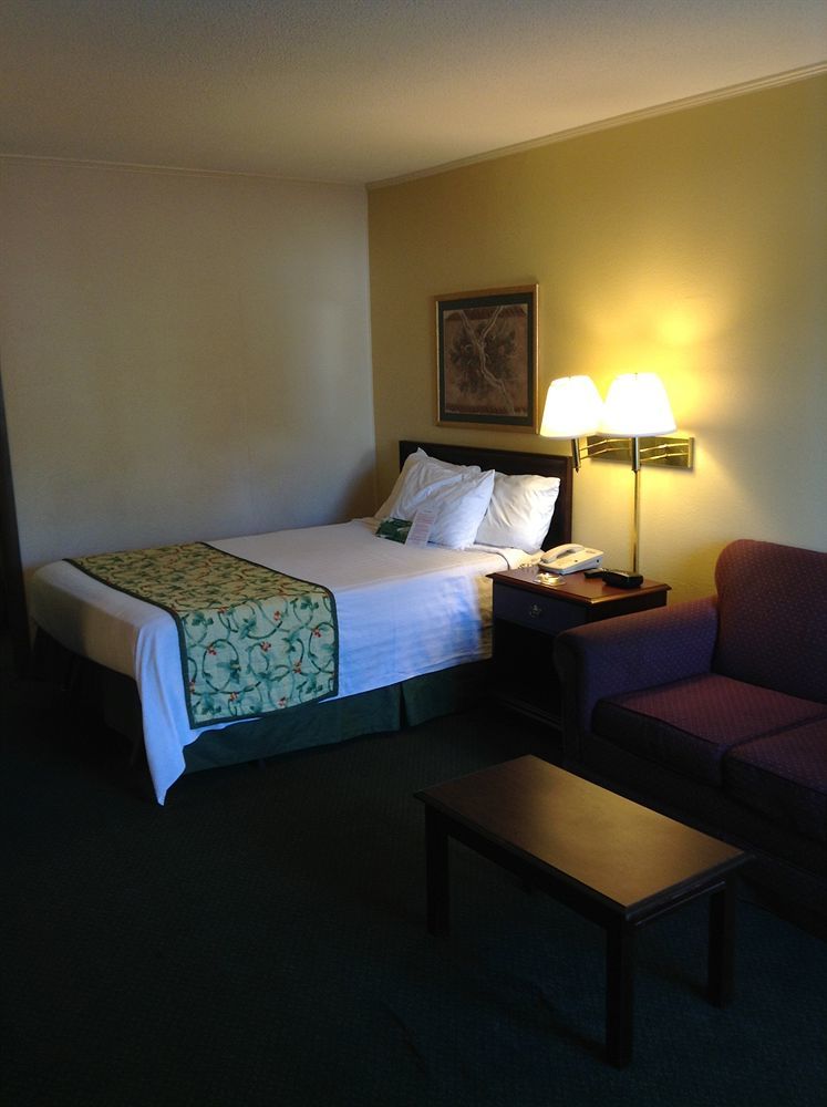 Astoria Hotel Danville North Eksteriør bilde